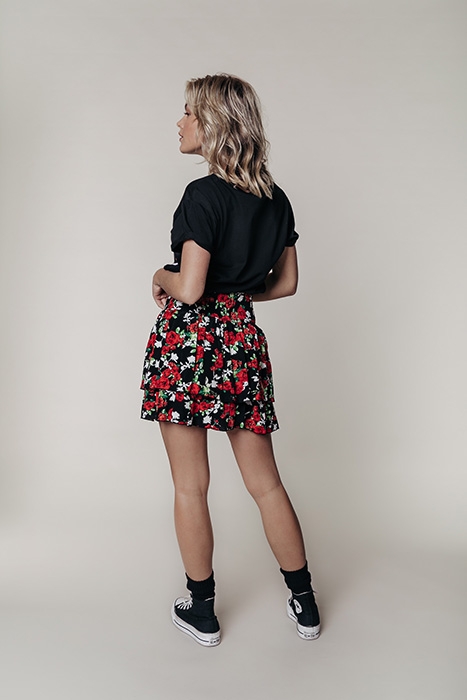DAPHNE ROSES TWO LAYER SKIRT BLACK 2