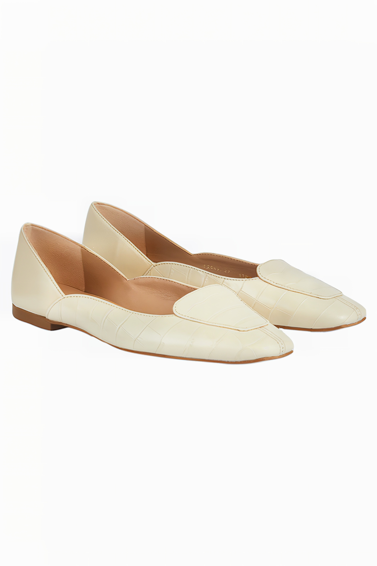 WILLOW LOAFER BUTTERCREAM 2