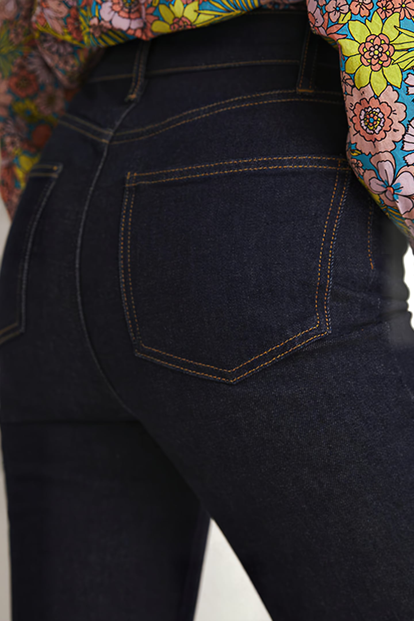 HIGH WAIST SMART FLARE JEANS DDN 5