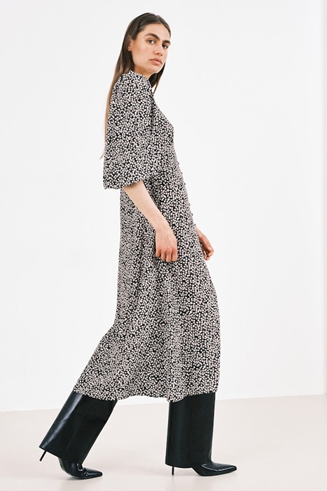 DR DAWN FLOWERS MAXI BLACK 3