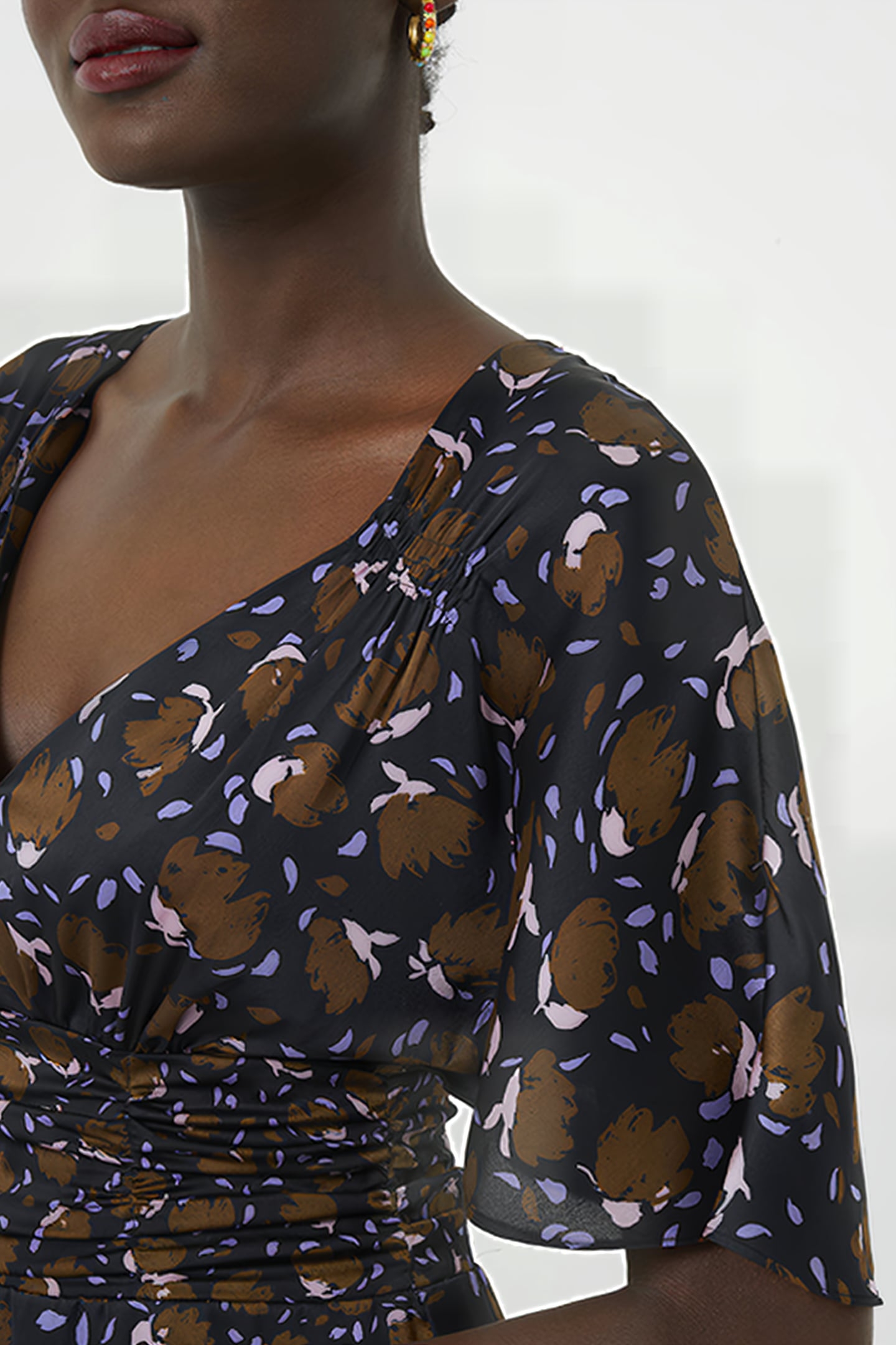 INGRID INU SAT DRAPE MIDI DRES BLACK MULTI 5