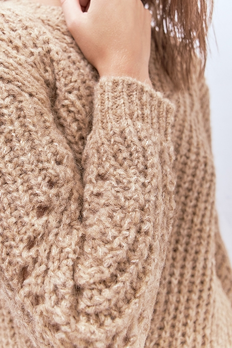 SESAME PURE EDITION SWEATER WITH PRETTY STITCHING 6