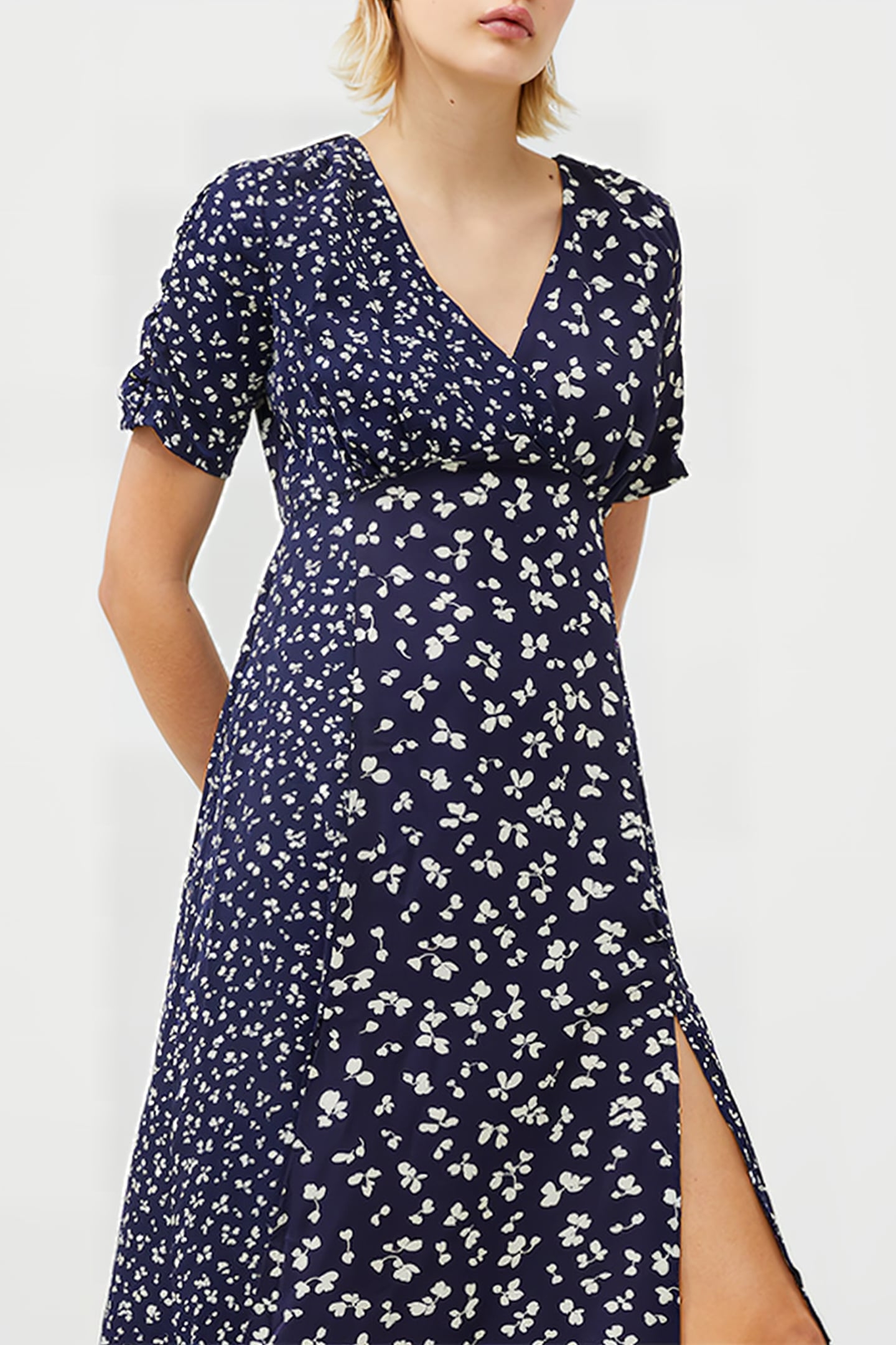 VEE L DK NAVY/ECRU 5