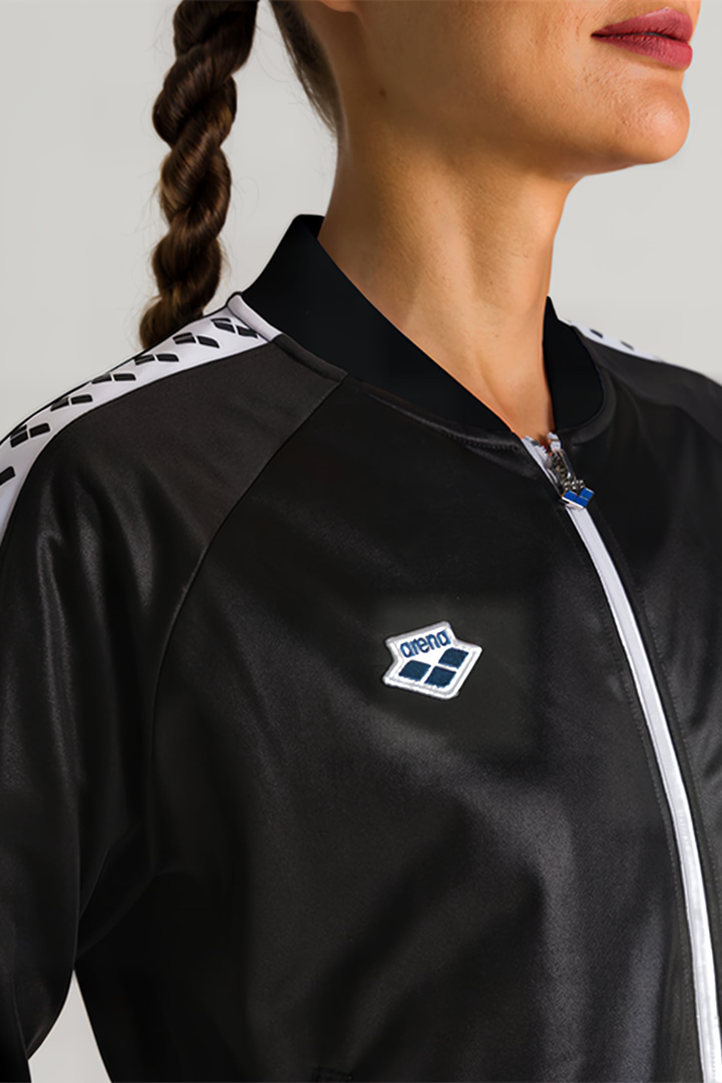 W RELAX IV TEAM JACKET SHINY BLACK WHITE BLACK 5