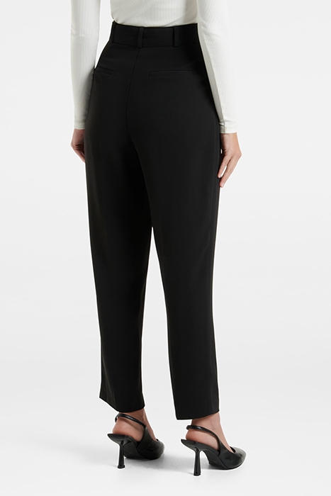 ELIZABETH BELTED TAPERED PANT BLACK 2