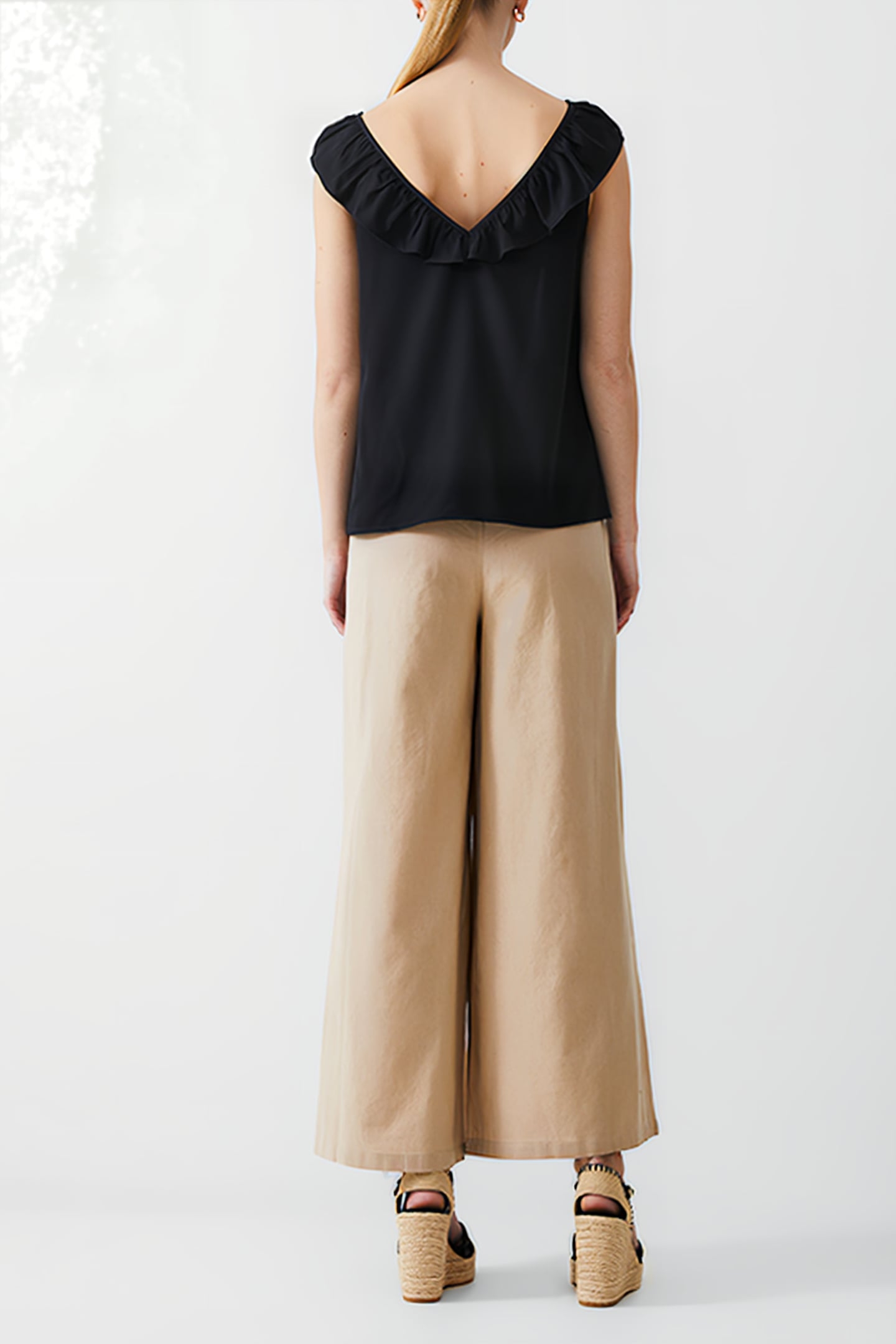 FRILL S/LESS CREPE LIGHT TOP BLACK 3