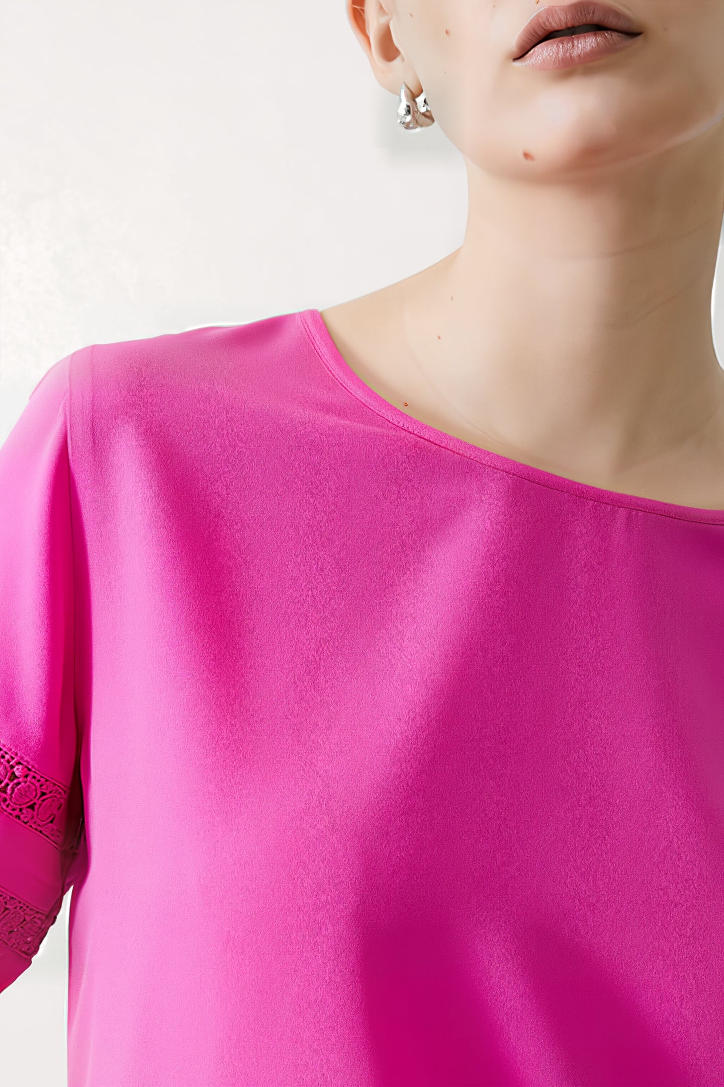 CROCHET TRIM CREPE LIGHT TOP WILD ROSA 4