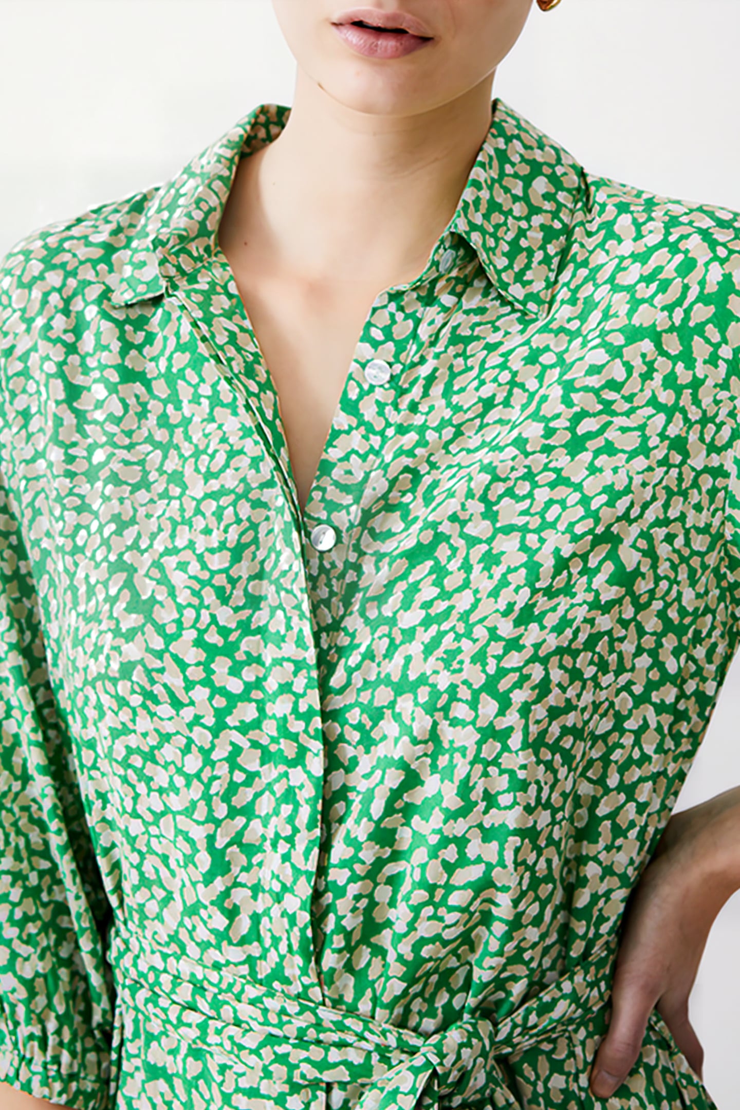 CADIE BTN THRU SHRT DRESS MIDI POISE GREEN 4