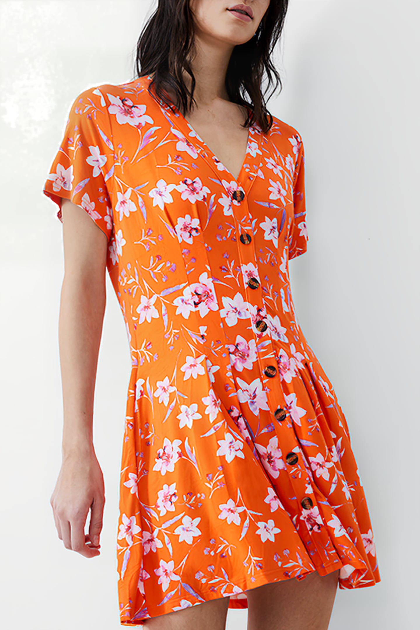 CAMILLE FLIPPY BTN DRESS KNEE MANDARIN 1