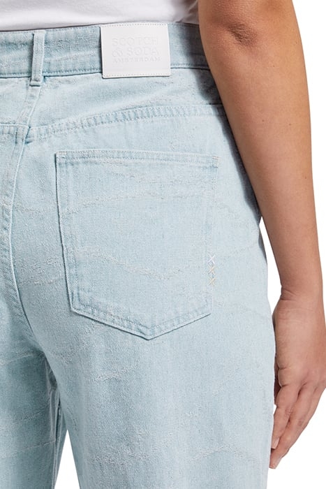 THE RIPPLE AUTHENTIC STRAIGHT JEANS — INDIGO WAVE JACQUARD I 7