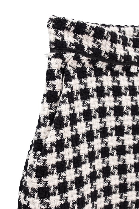 BLACK HOUNDSTOOTH MOTIF TWEED-LOOK SHORTS BLACK 4