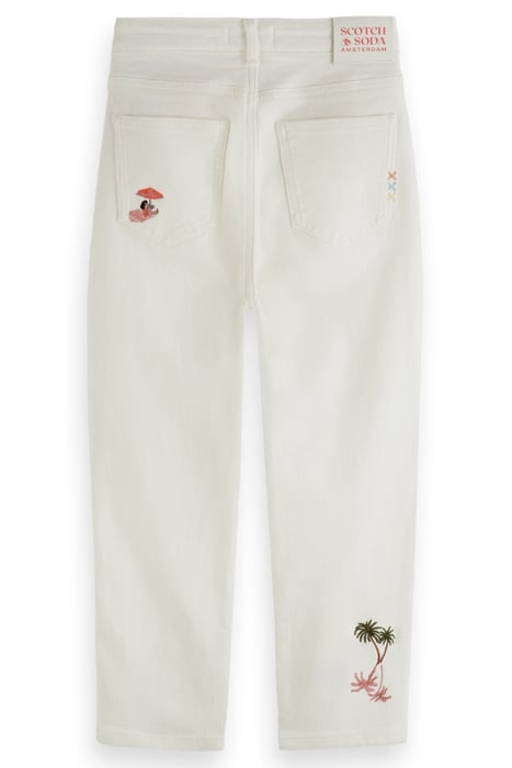 THE TIDE HIGH-RISE BALLOON JEANS - BEACH SCENE 2