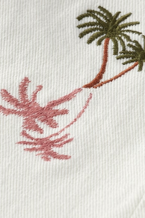 THE TIDE HIGH-RISE BALLOON JEANS - BEACH SCENE 3