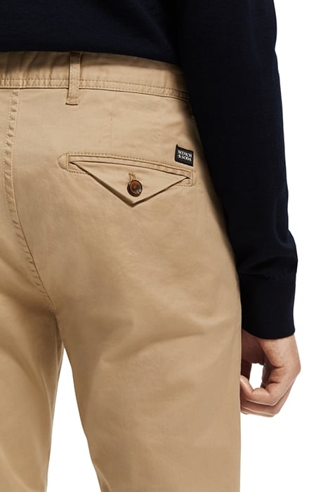 ESSENTIALS - STUART REGULAR SL SAND 6