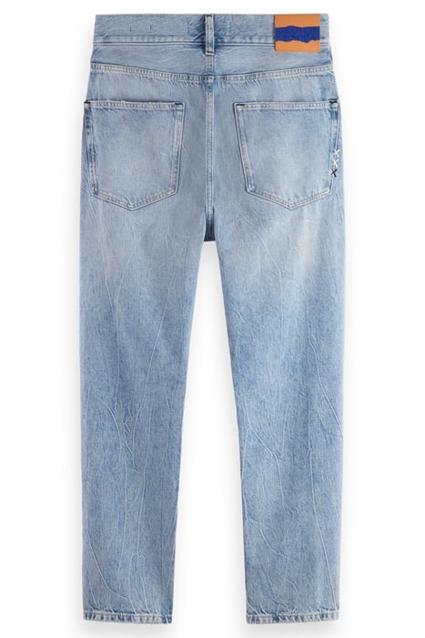 DEAN LOOSE TAPER JEANS FREE FREE HAND 4