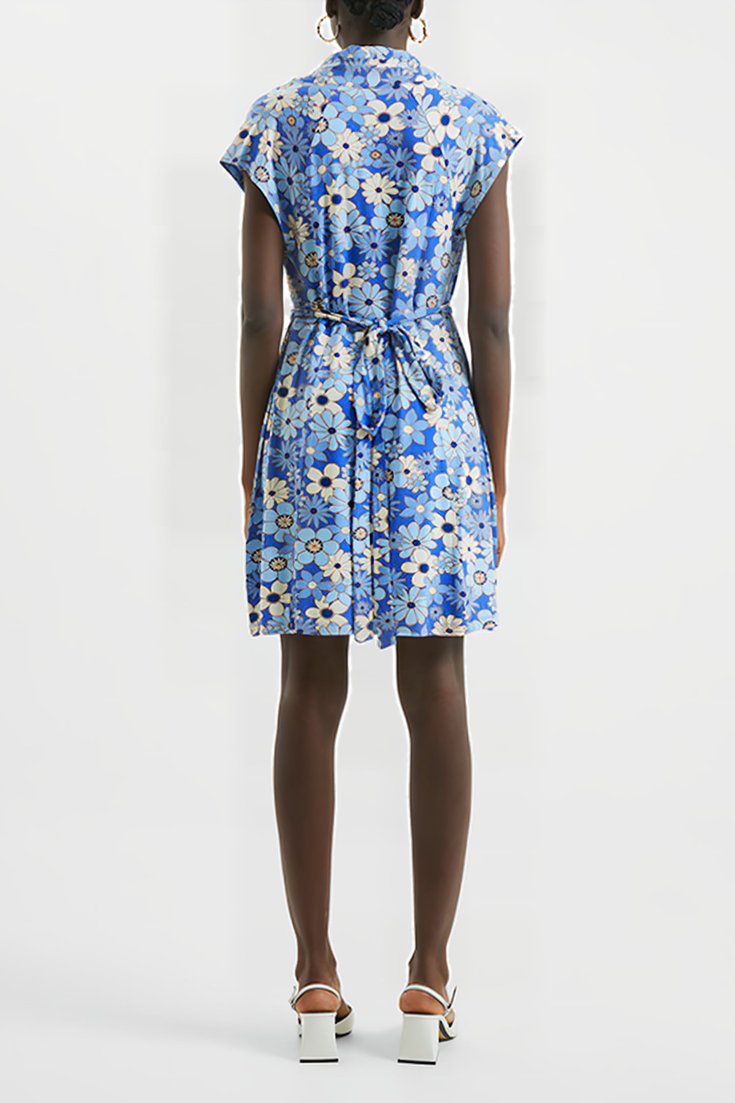 VEE SLEEVELESS S ROYAL 2