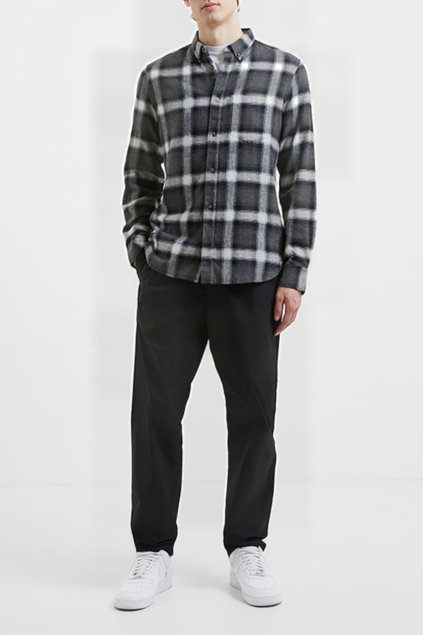 CHECKED FLANNEL BLACK 2