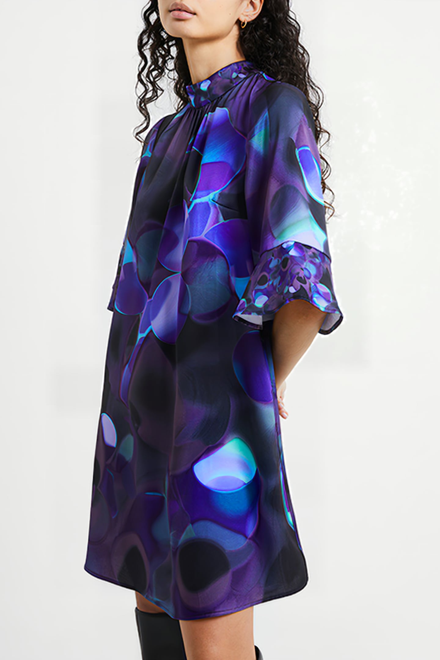 EVA HARLOW FLUTED SLEEVE DRESS BLUE 4