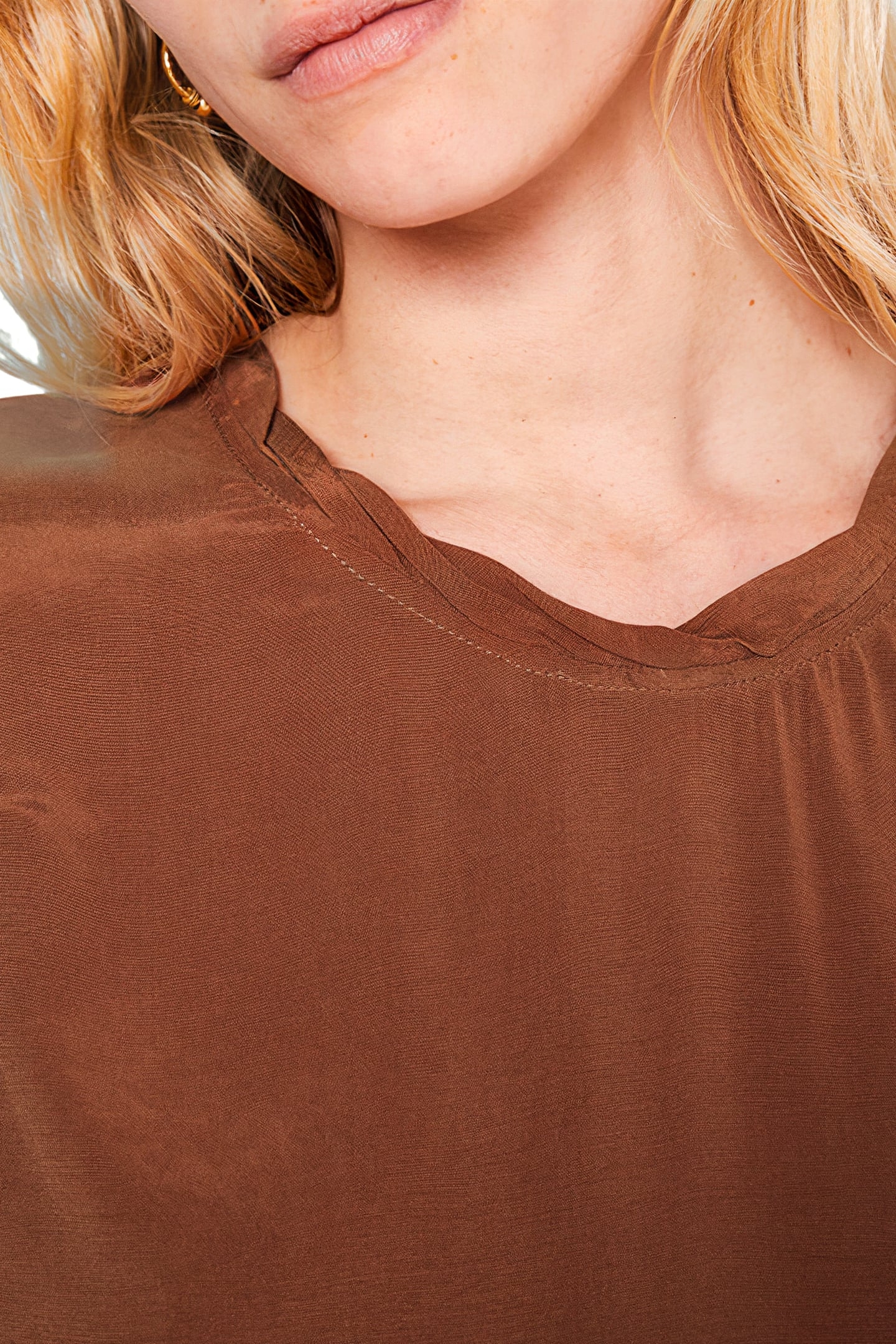 SLEEVELESS ROUND NECK TOP BUCHETTE 4