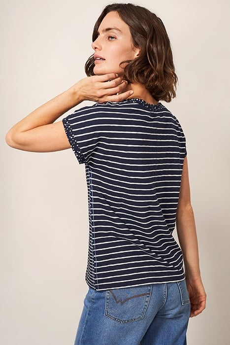 NELLY NOTCH NECK TEE NAVY MULTI 2