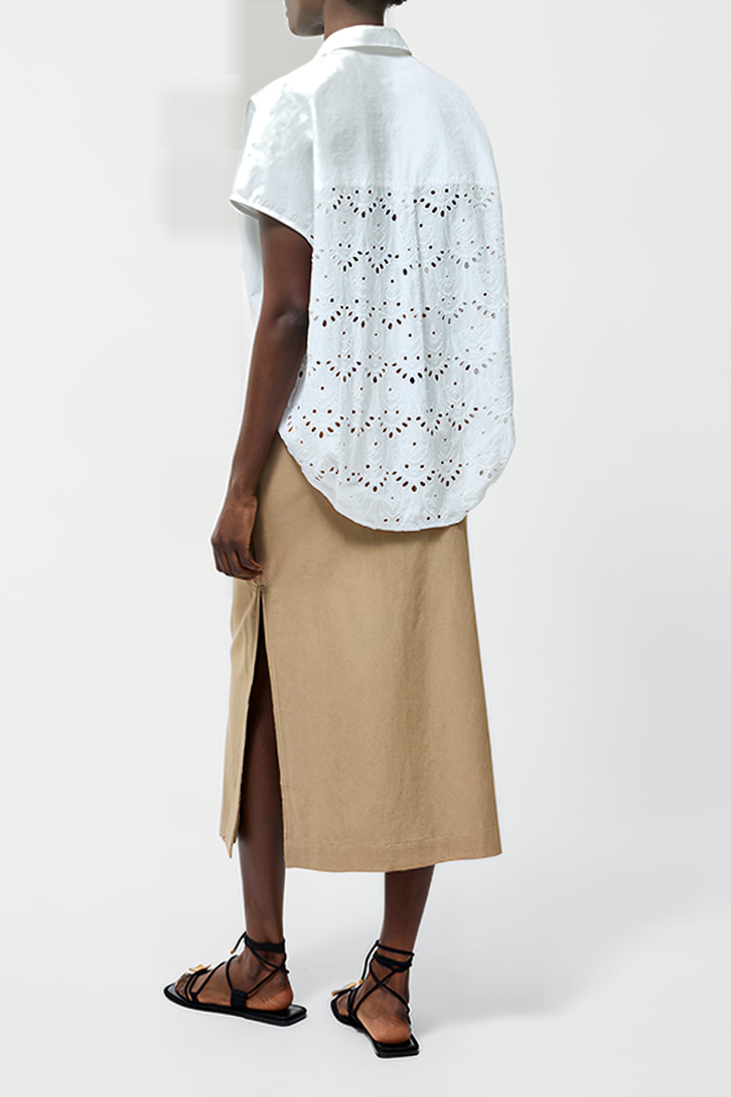 BRODERIE BACK SHORT SLEEVE POPOVER SHIRT LINEN WHITE 3