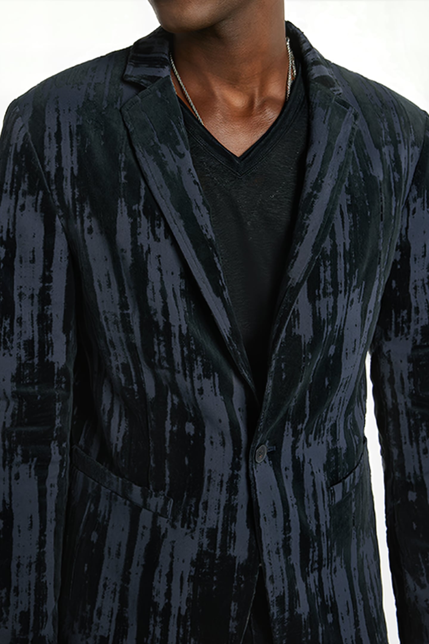 ONE BUTTON SKINNY NOTCH THISTLE 3