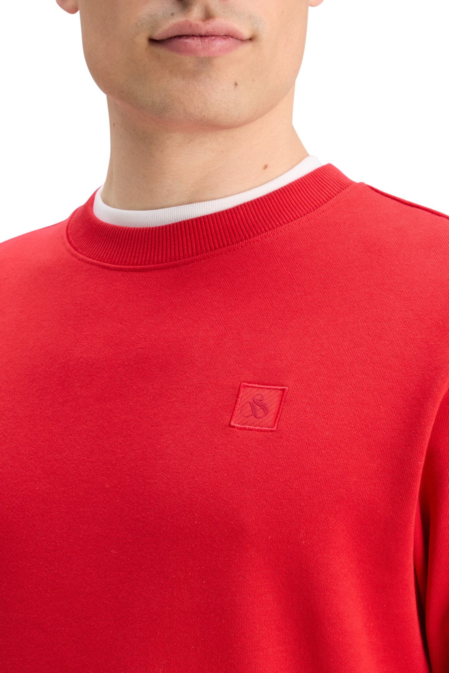 ESSENTIAL LOGO BADGE CREW LOVE LETTER 8