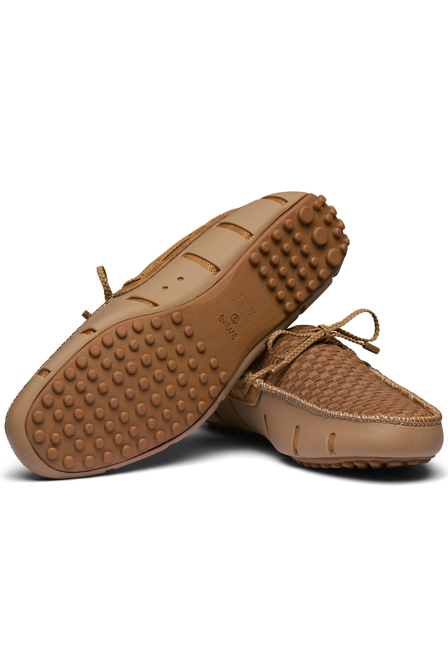 THE WOVEN DRIVER NUT 3