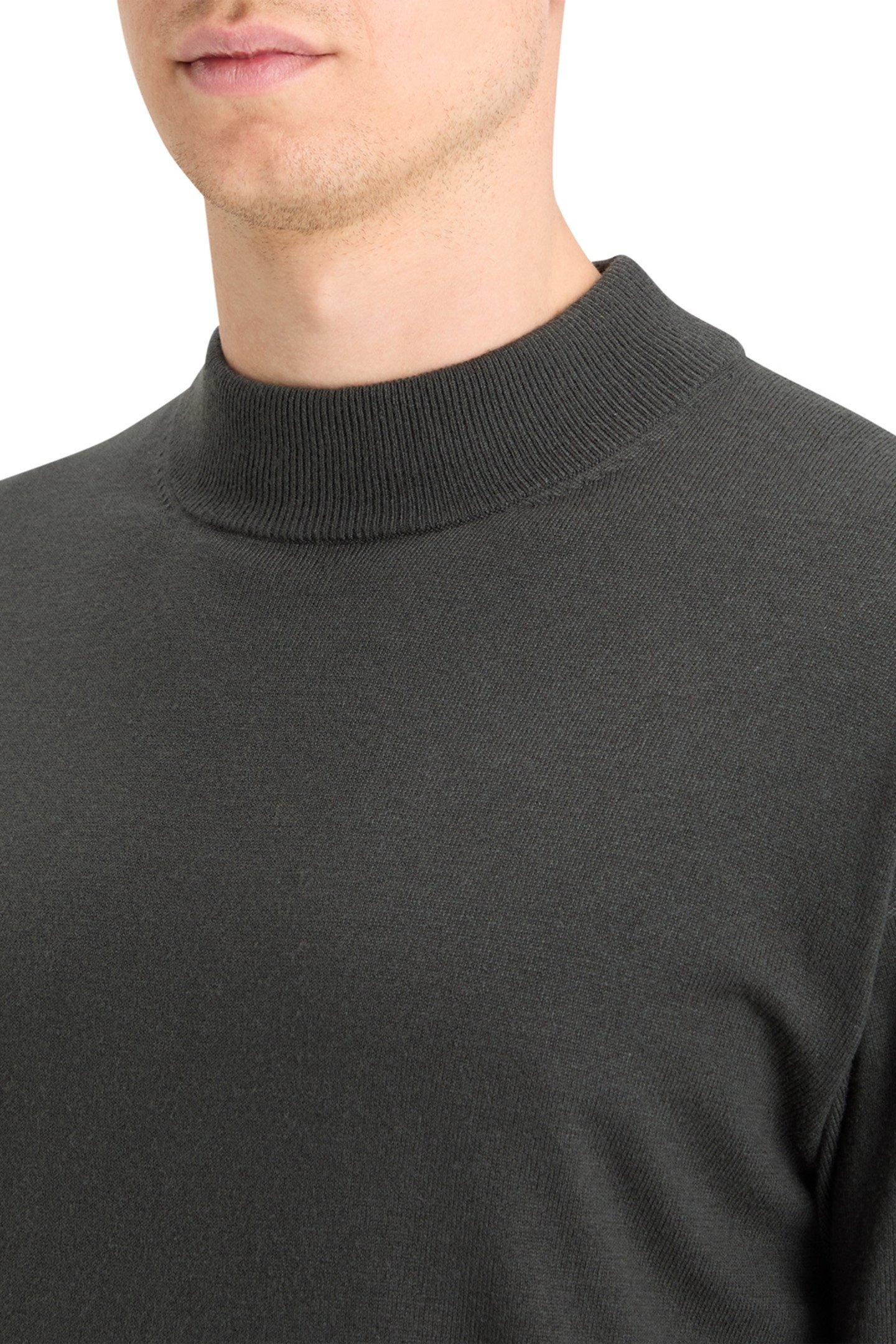 ESSENTIAL DROPPED SHOULDER MOCK NECK SWEATER VINYL 7