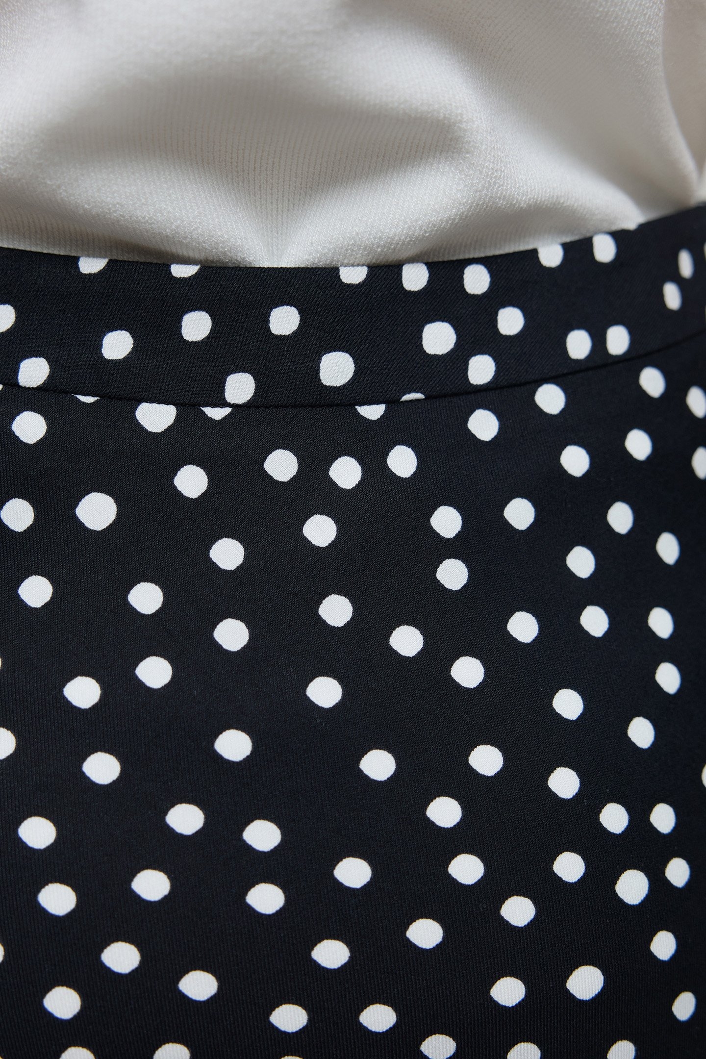 BLACK MIDI SKIRT LENZING™ ECOVERO™ WOMEN'S POLKA DOT PRINT 8