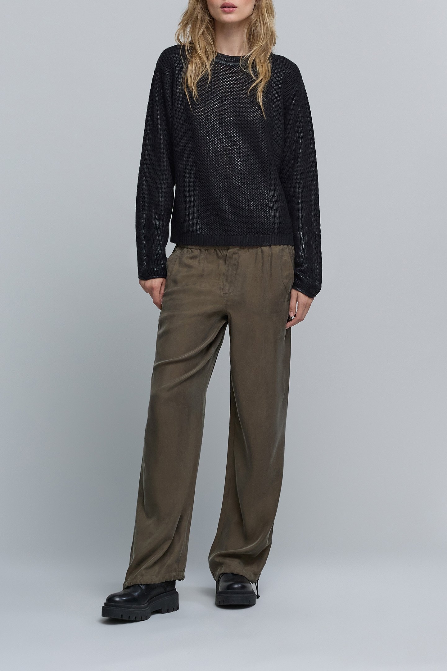 BLACK OPENWORK KNIT SWEATER 3