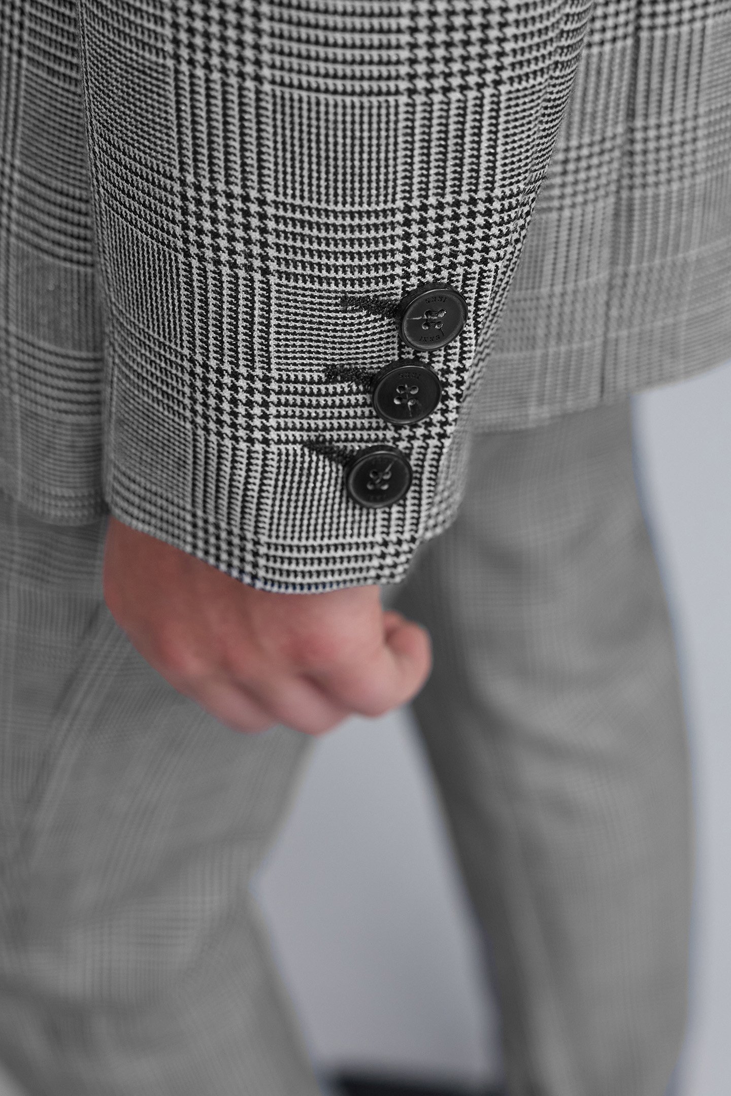 BLACK PRINCE OF WALES LUREX SUIT JACKET 7