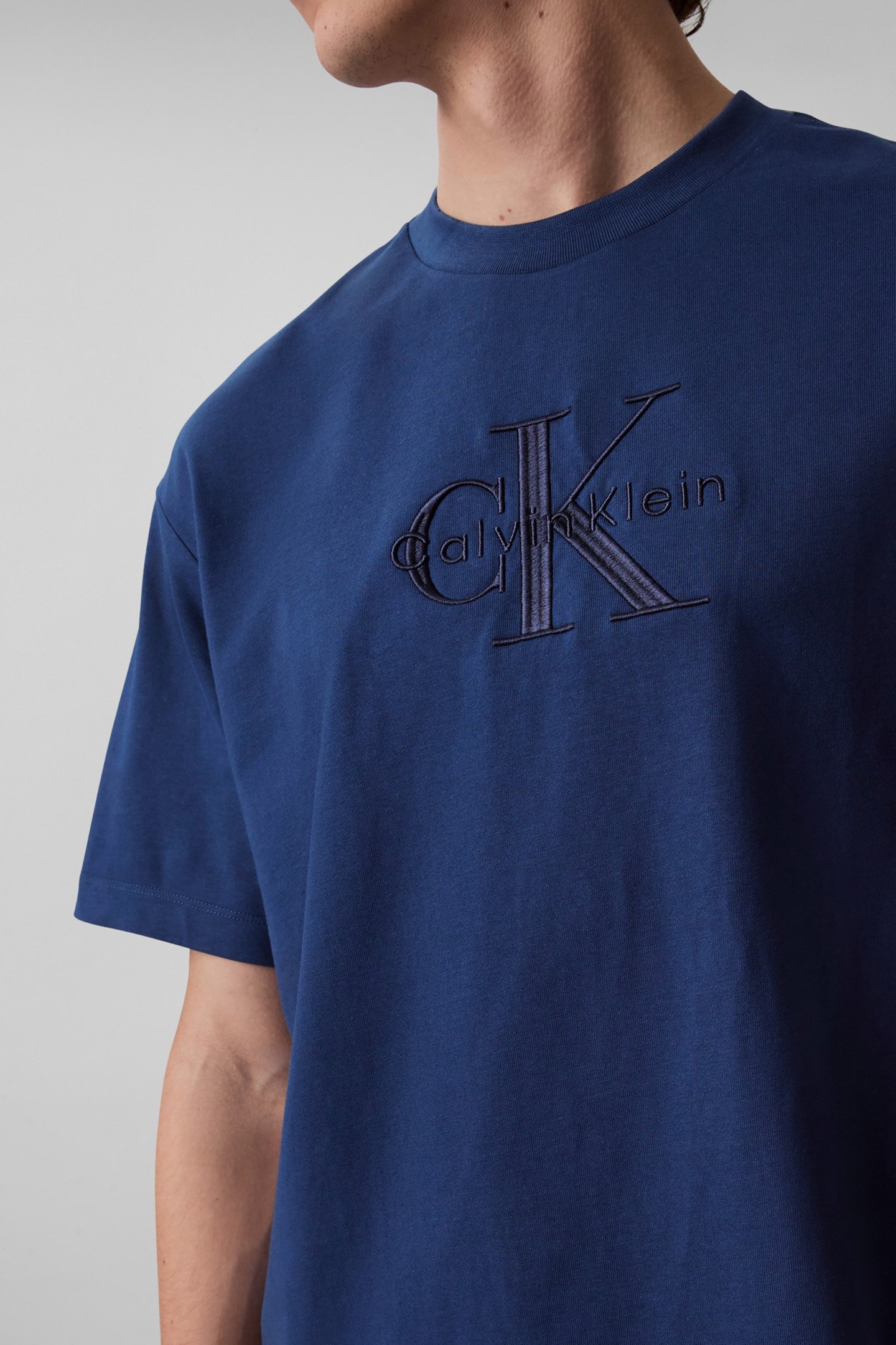 SS HERO MONOLOGO EMB RELAXED FIT CREW NECK T-SHIRT BLUE 6
