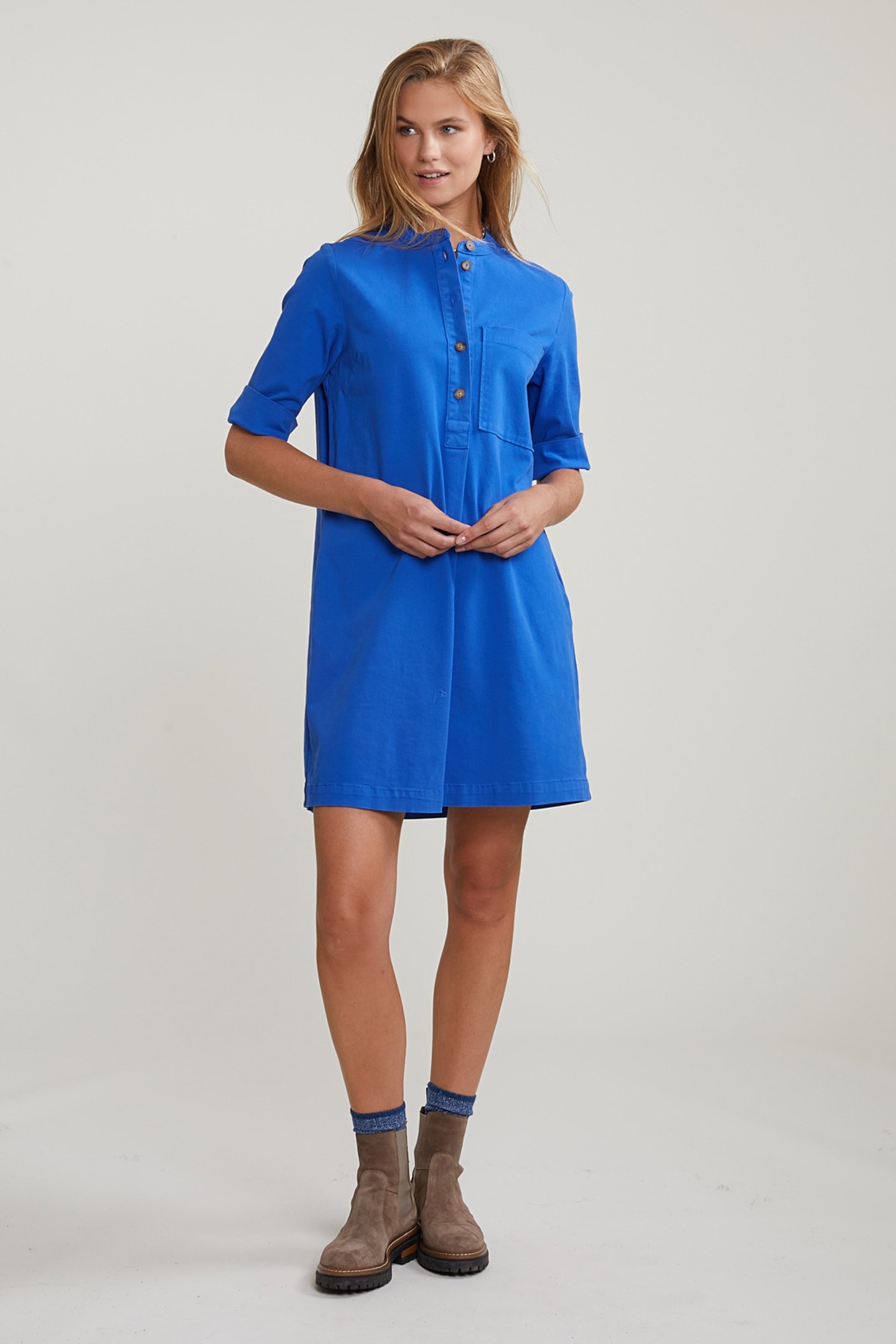 BLUE DRESS APPLICATED POCKET 3/4 SLEEVES 1