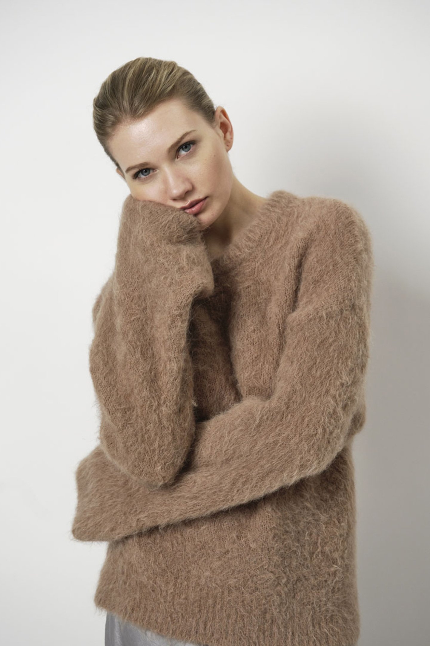 ADDAX CREWNECK SWEATER HAZELNUT HAZE 4