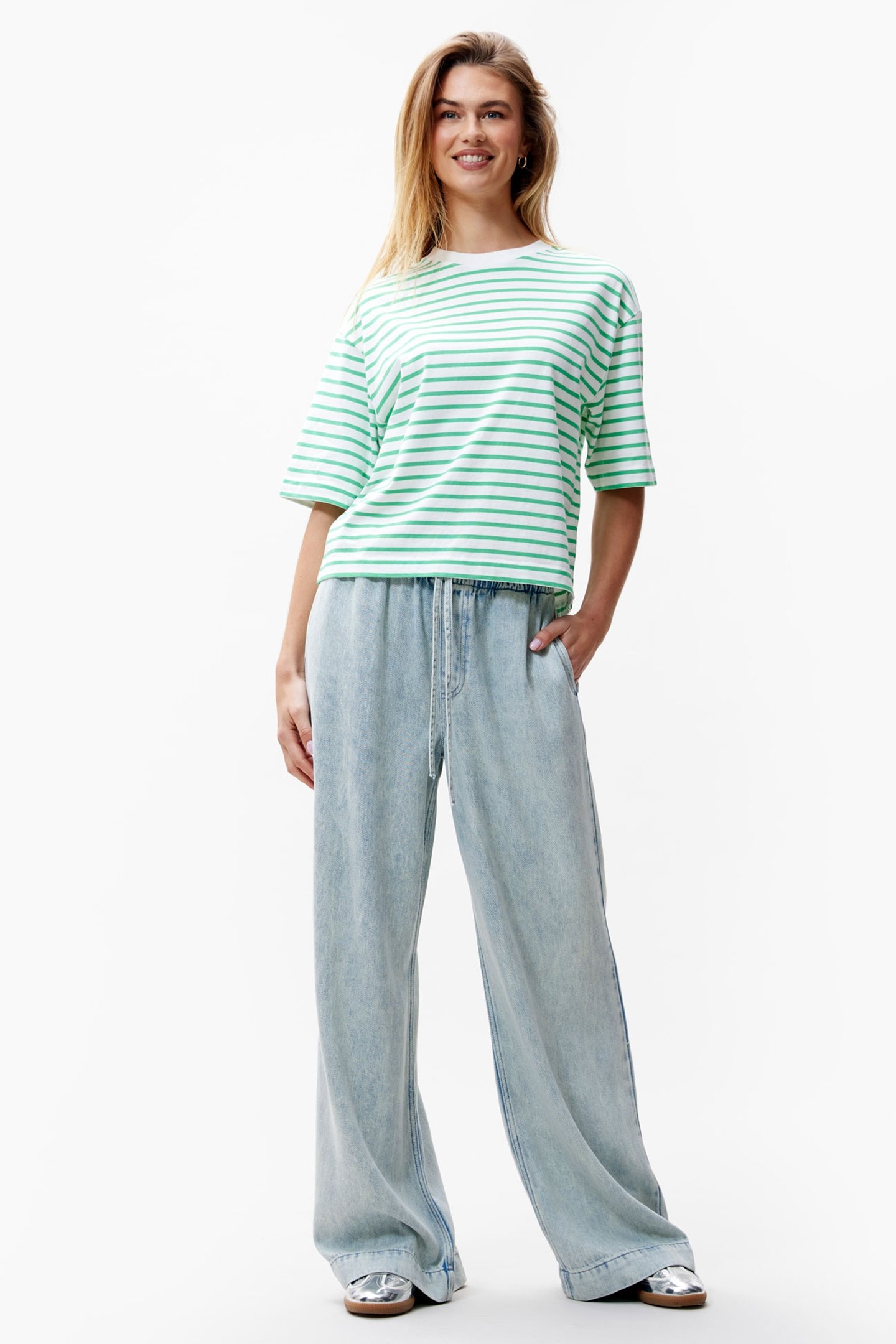 STRIPED LOOSE FIT TSHIRT ISLAND GREEN 2
