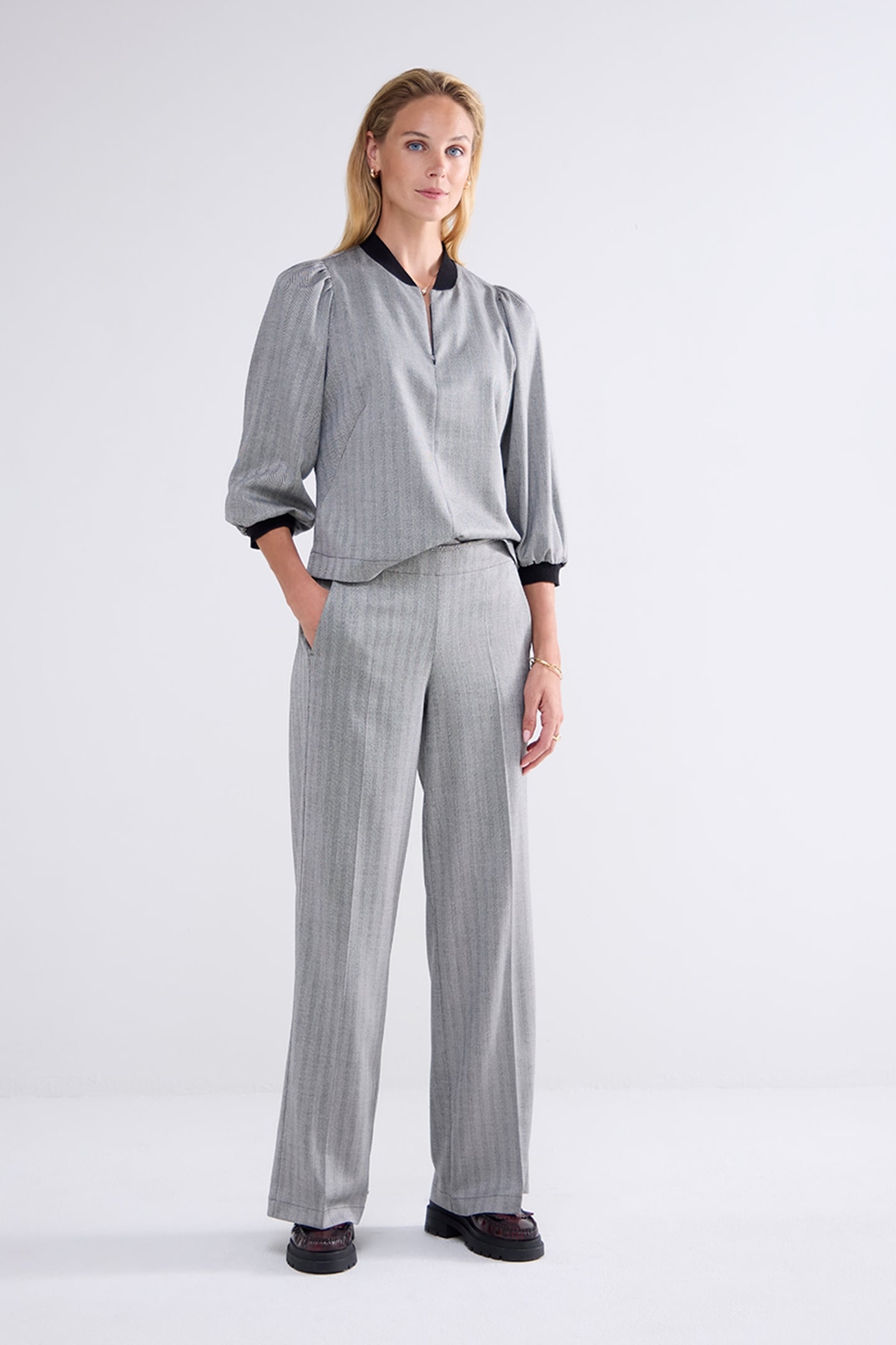TOP HERRINGBONE BLACK 2