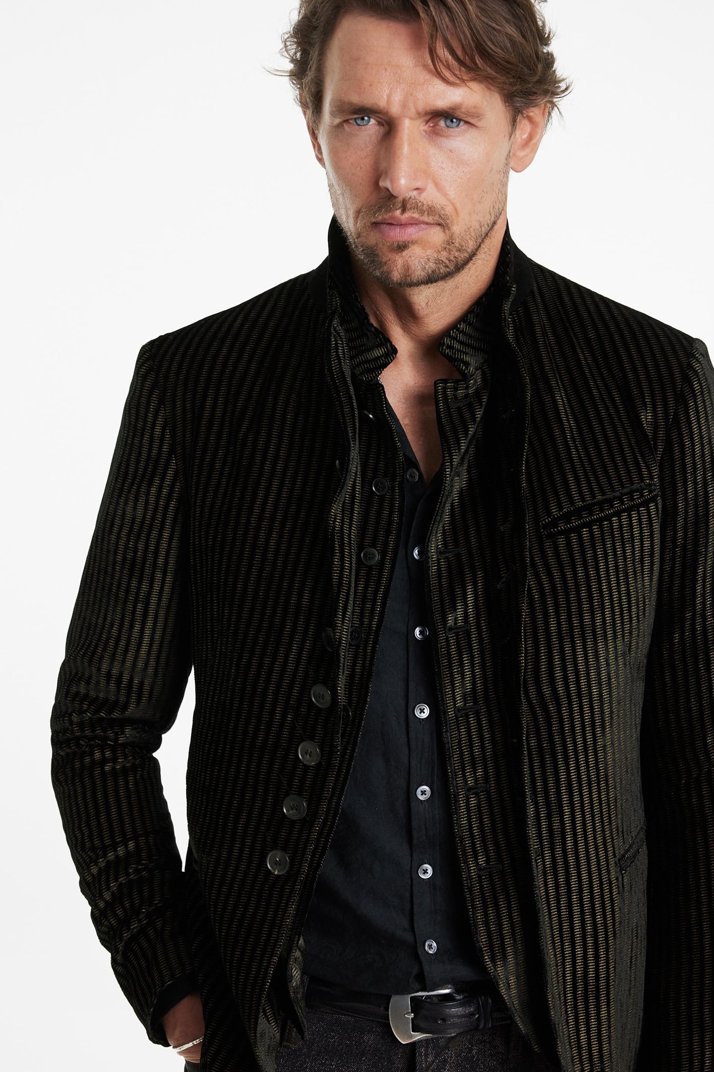 SLIM FIT CONVERTIBLE PEAKLAPEL BUTTON FR BLACK 3