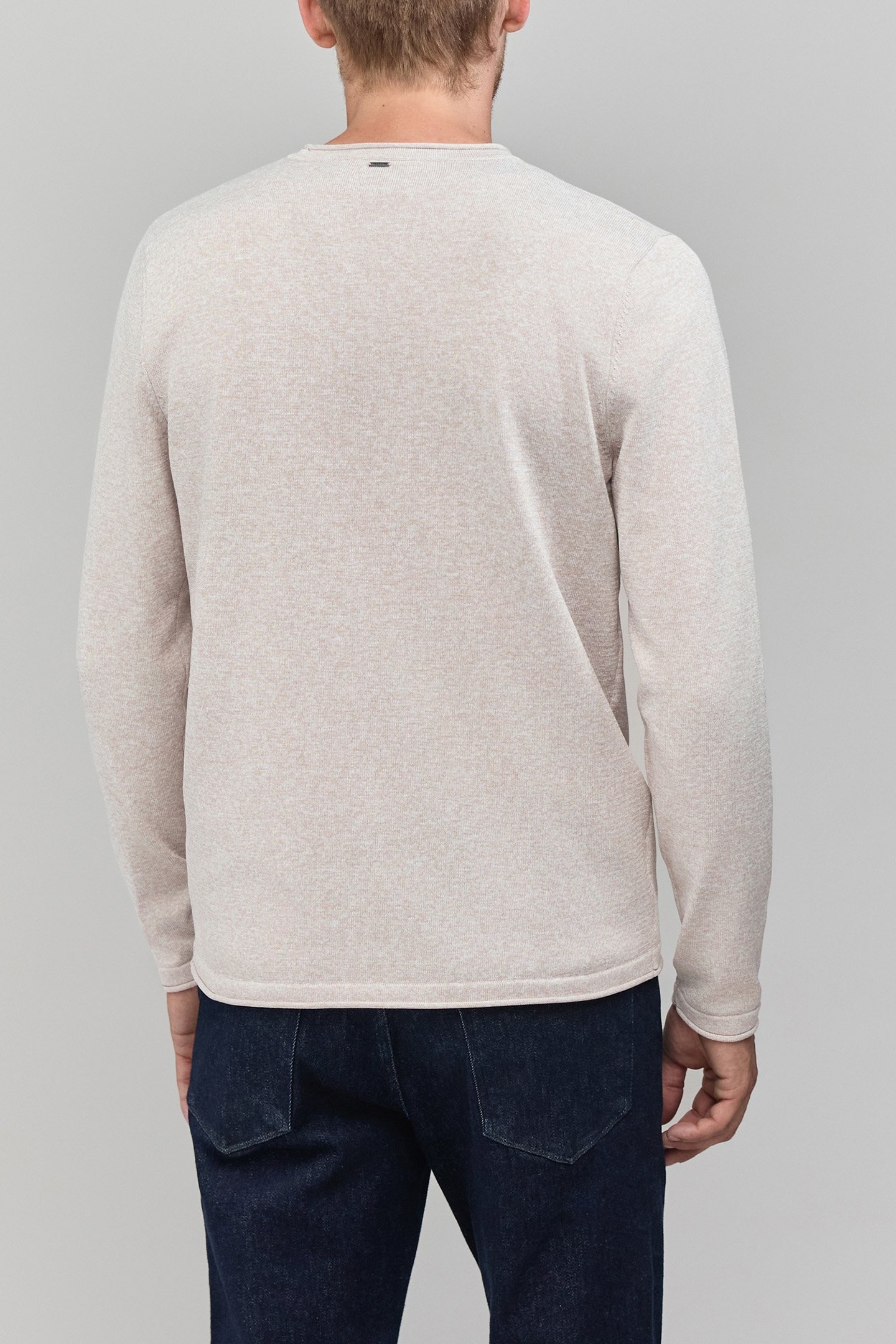 LIGHT BEIGE FINE-KNIT SWEATER 2