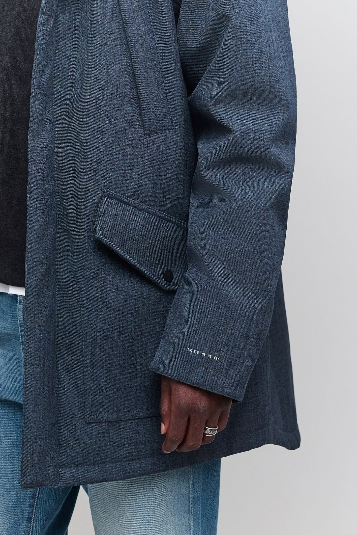 DENIM-EFFECT QUILTED INDIGO PARKA 6