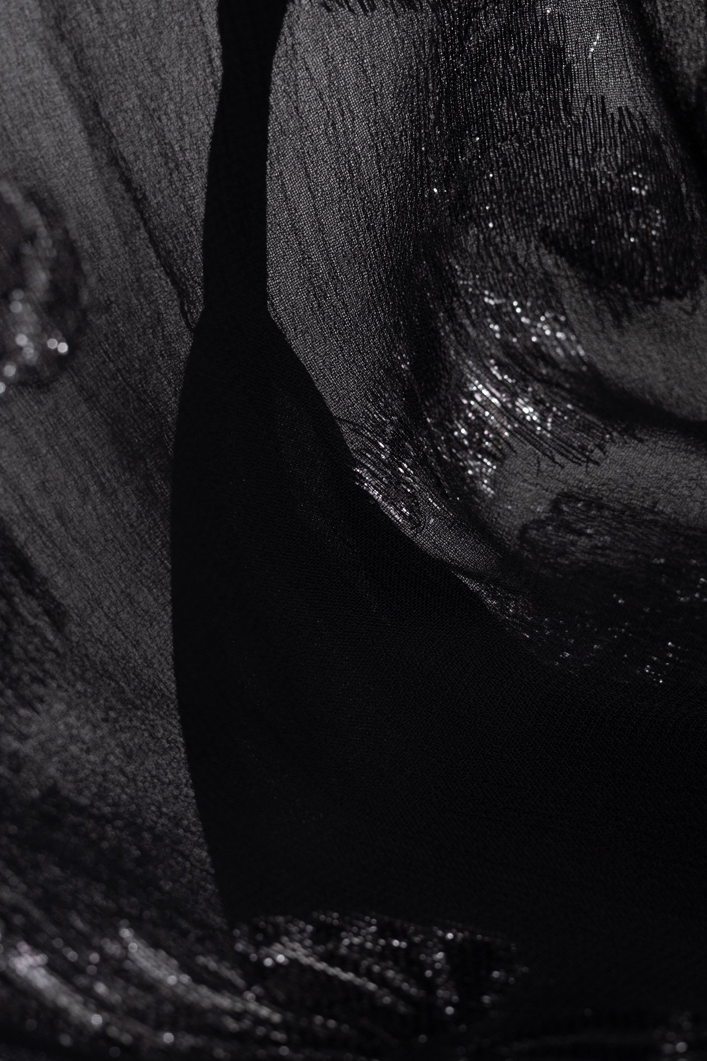 BLACK JACQUARD BUTTERFLY BLOUSE 3