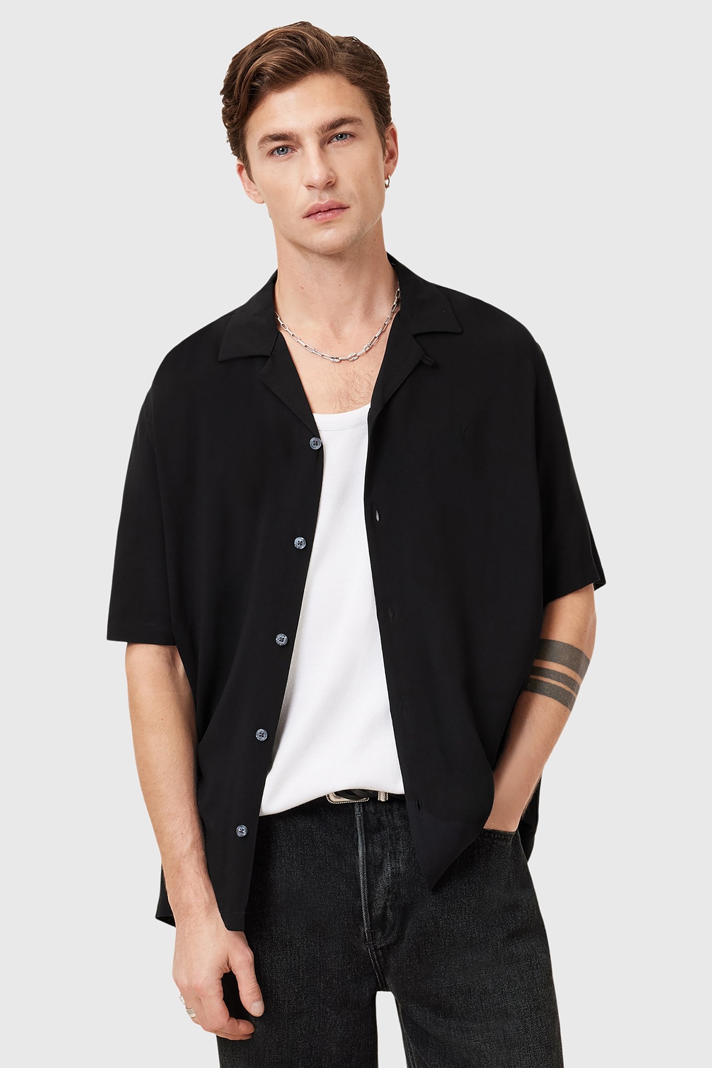 VENICE SS SHIRT BLACK 5