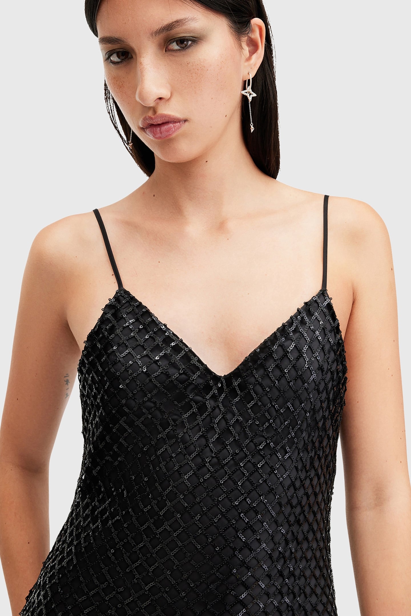 CHANTELLE DRESS BLACK 5