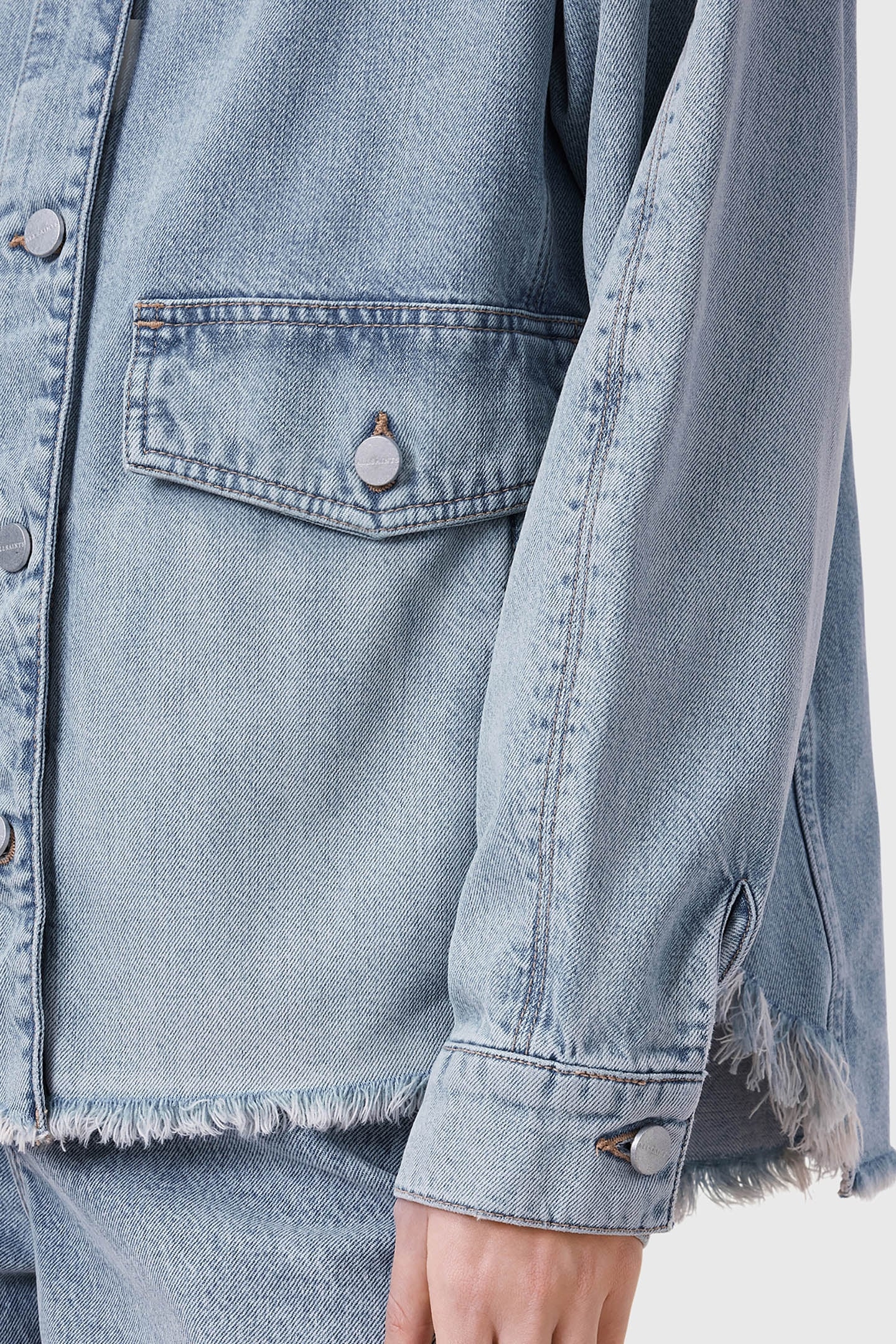 HETTIE DENIM SHACKET LIGHT INDIGO 8