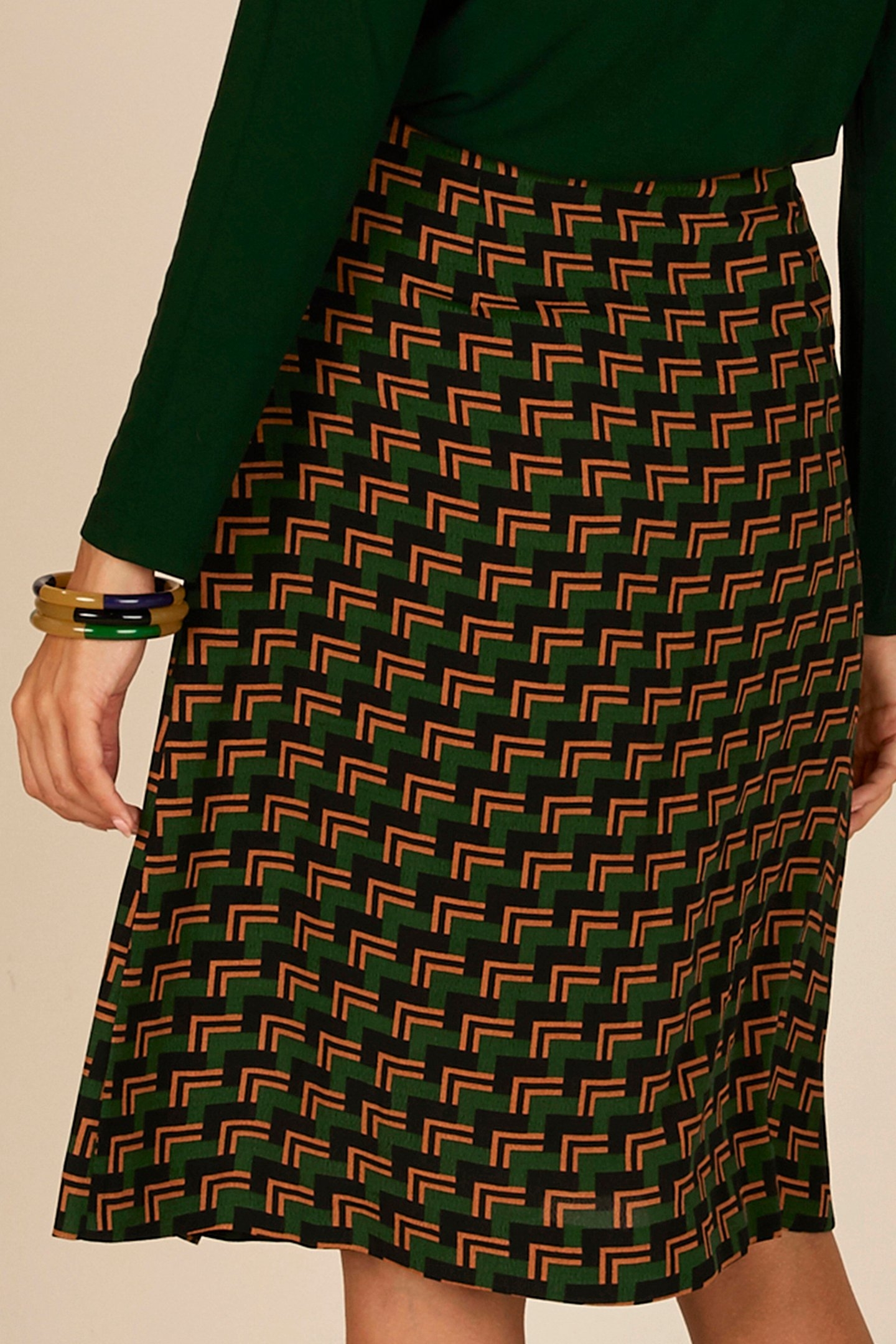 PLEATED VISCOSE SKIRT GREEN 2