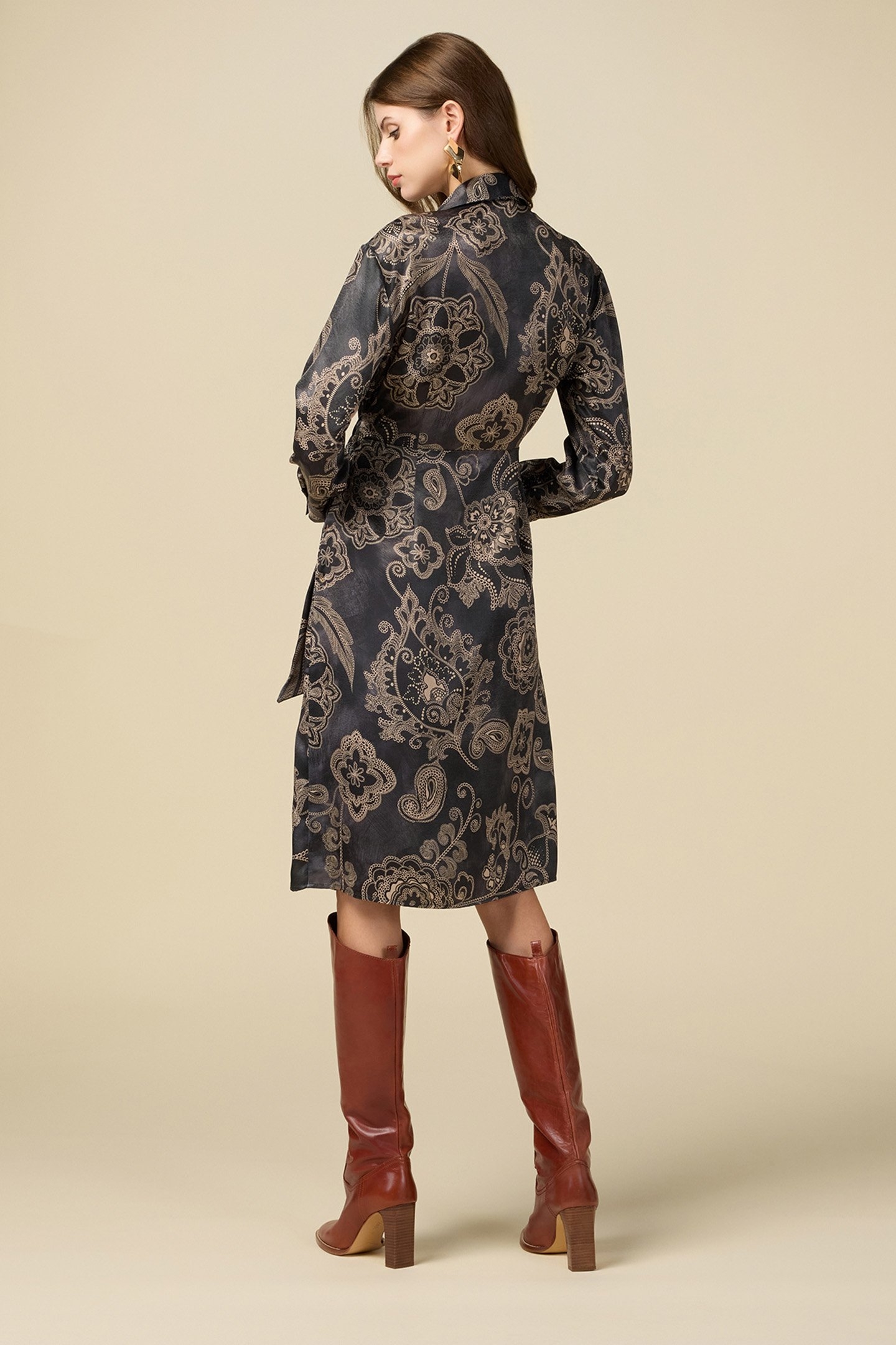 PATTERNED SATIN WRAPAROUND DRESS GREY 2