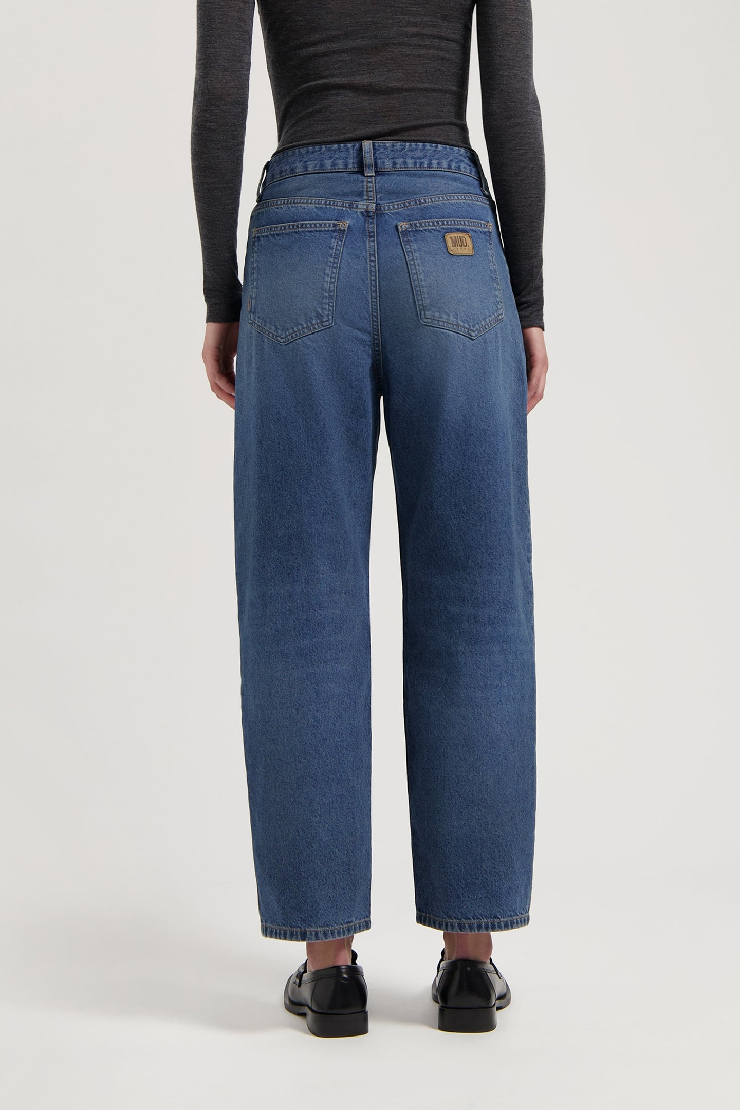 BROOKE HIGH BARREL RUSTIC BLUE 2