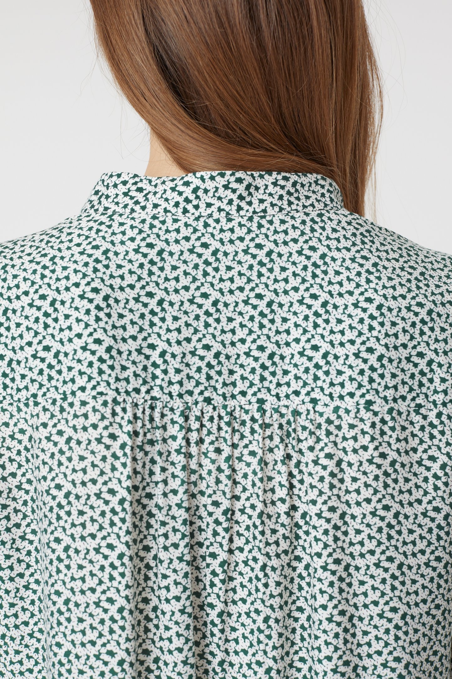 SHORT GATHERED BLOUSE SHIRT FERN GREEN 5