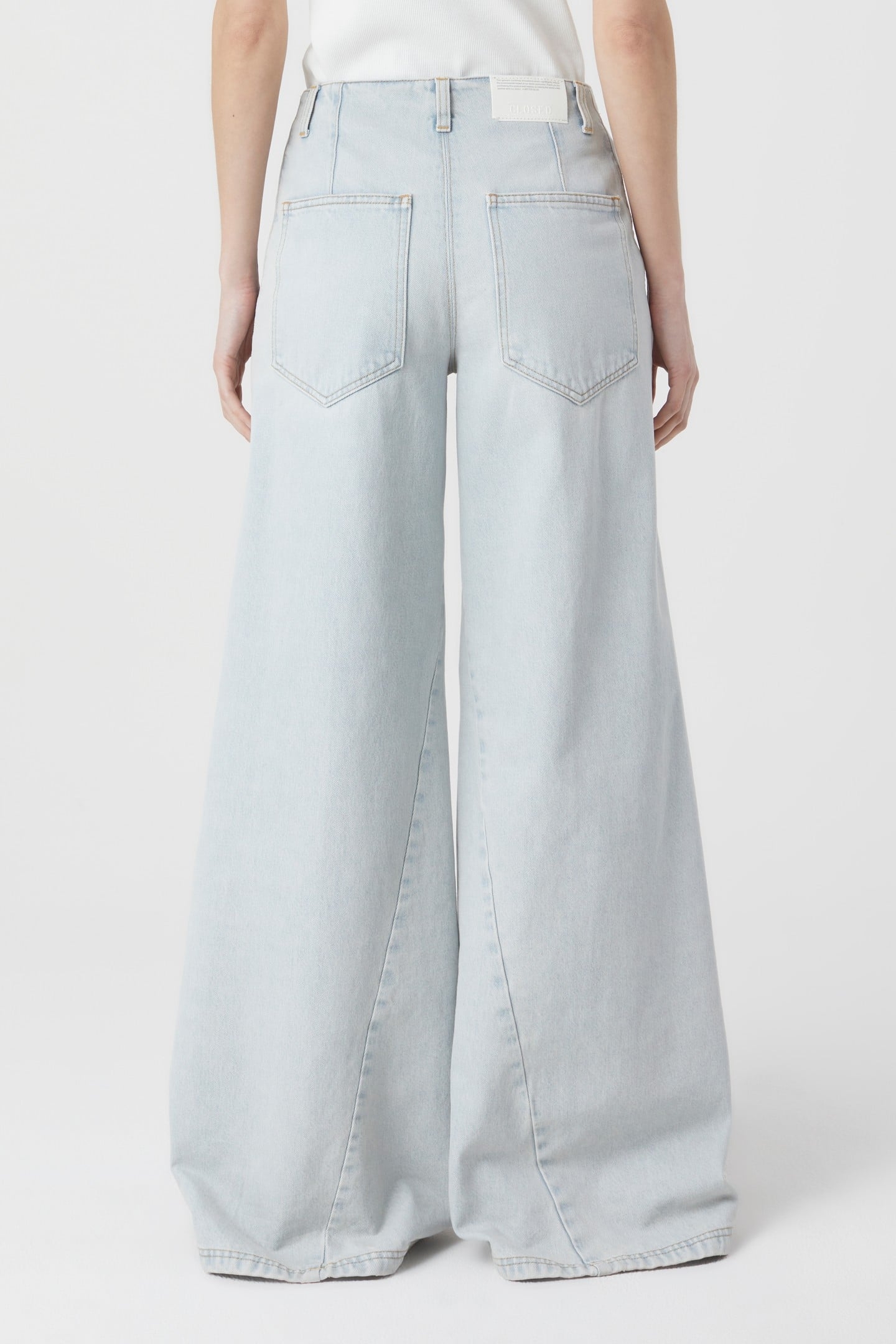 AVAN JEANS LIGHT BLUE 3