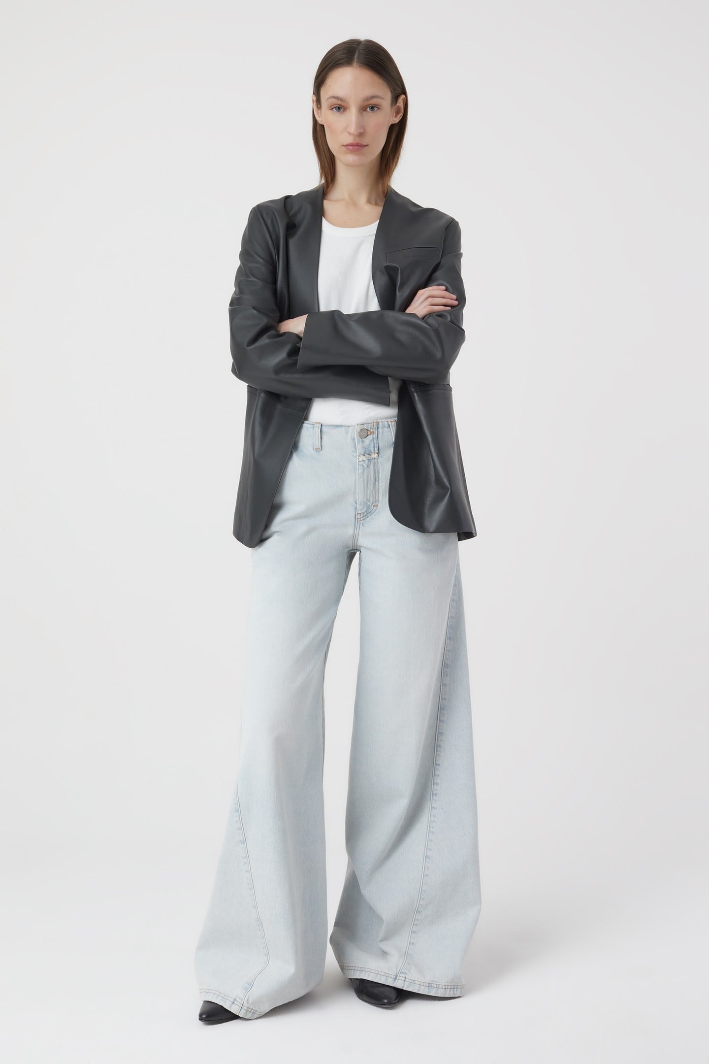 AVAN JEANS LIGHT BLUE 1